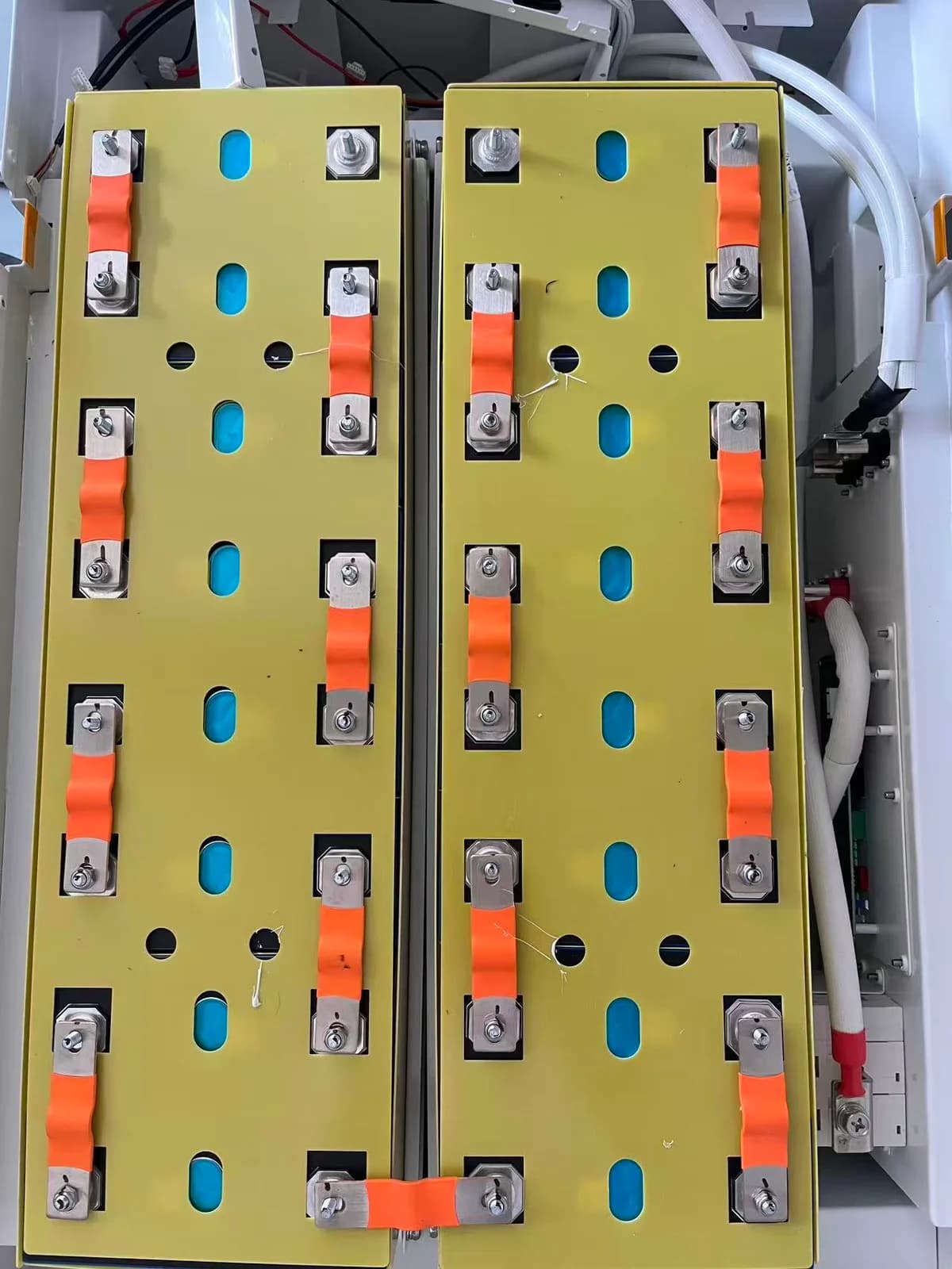 Baterie LiFePO4 48V (51.2V) 330Ah, 17 kWh Stocare Rezidențială Solarescu BL-EP48330, Celule EVE MB 31, Smart BMS JK 200A - poza 10