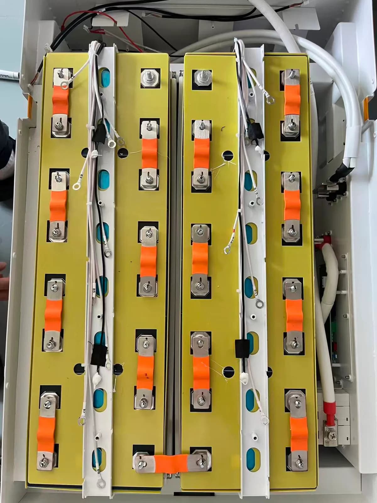 Baterie LiFePO4 48V (51.2V) 330Ah, 17 kWh Stocare Rezidențială Solarescu BL-EP48330, Celule EVE MB 31, Smart BMS JK 200A - poza 9