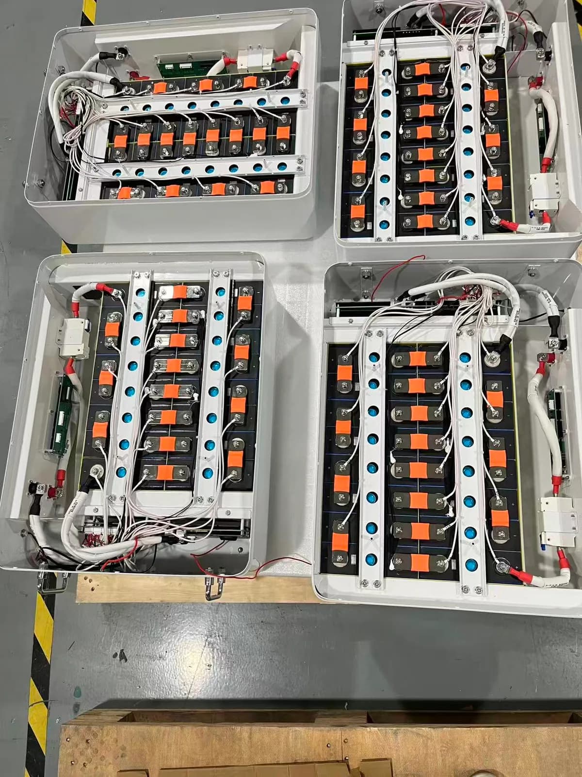 Baterie LiFePO4 48V (51.2V) 100Ah, 5.12 kWh Stocare Rezidențială Solarescu BL-WP48100, Celule EVE Grade A, Smart BMS JK 150A - poza 9