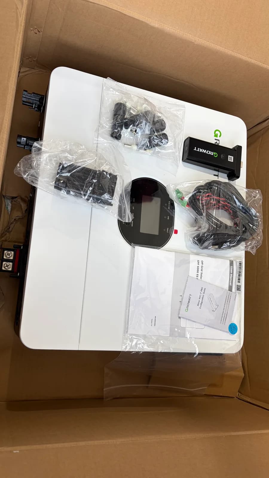 Kit Fotovoltaic Off-Grid Solarescu 9 kW: Invertor Growatt 12kW, 20x Panouri N-Type TOPCon 450W (9kW), Baterie LiFePO4 17 kWh (51.2V 330Ah) EVE & BMS JK - poza 4